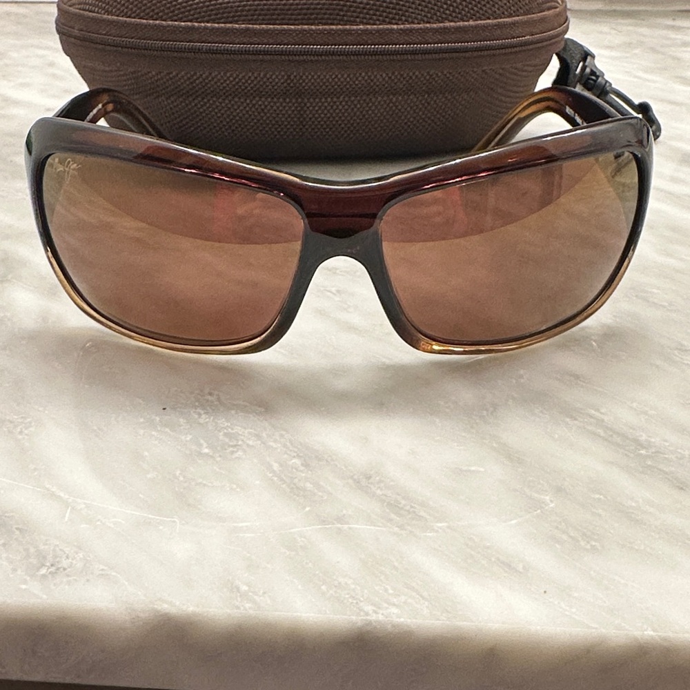 Maui Jim Brown Frame Sunglasses with Brown Lenses - Picture 4 of 6